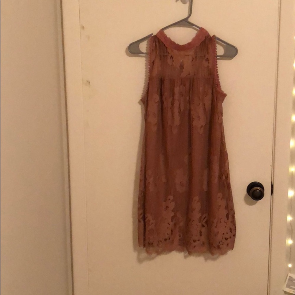Dusty pink lace dress